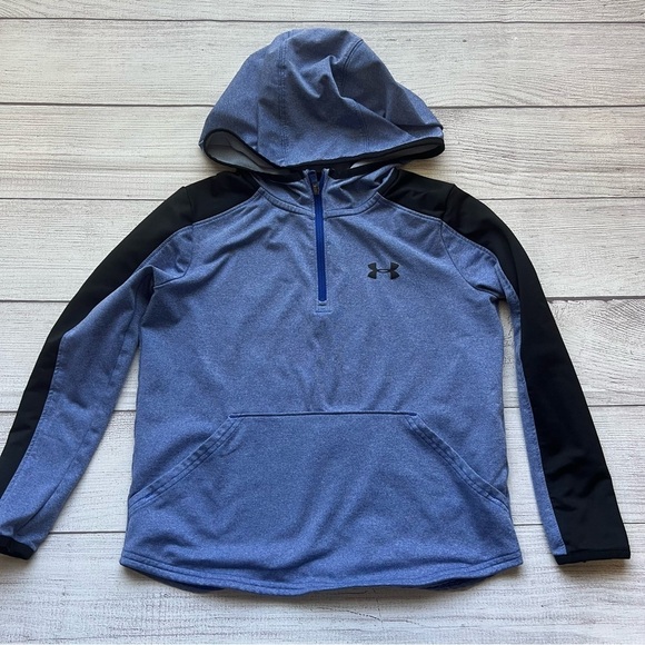 Under Armour Other - Under Armour Youth XS Pullover Shirt - Blue
